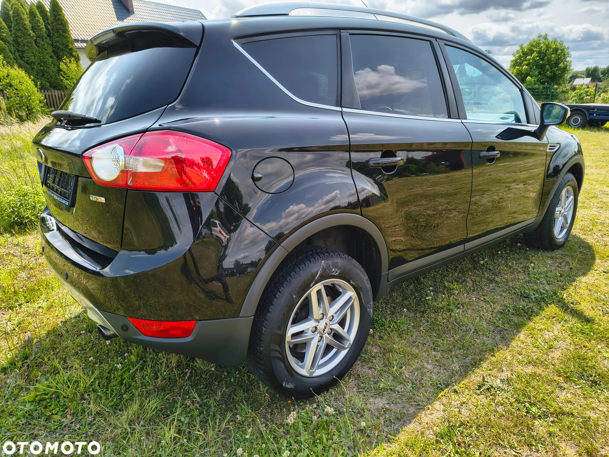 Ford Kuga 2.0 TDCi Titanium FWD - 28