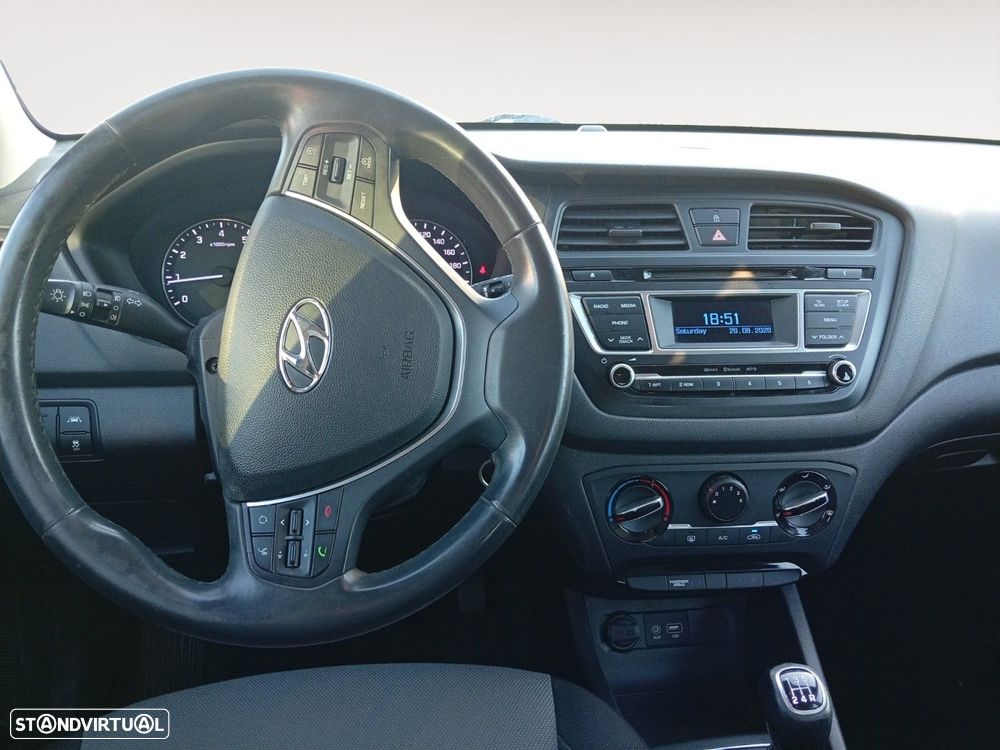 Hyundai i20 1.2 Comfort - 10