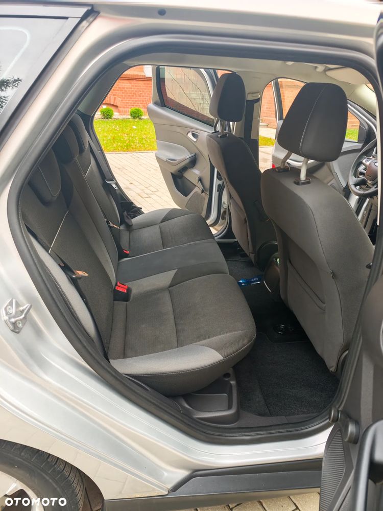Ford Focus - 19