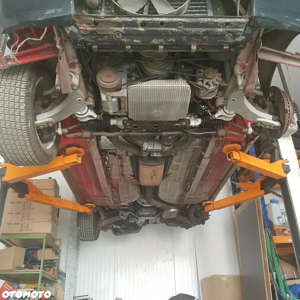 Porsche 928 - 8