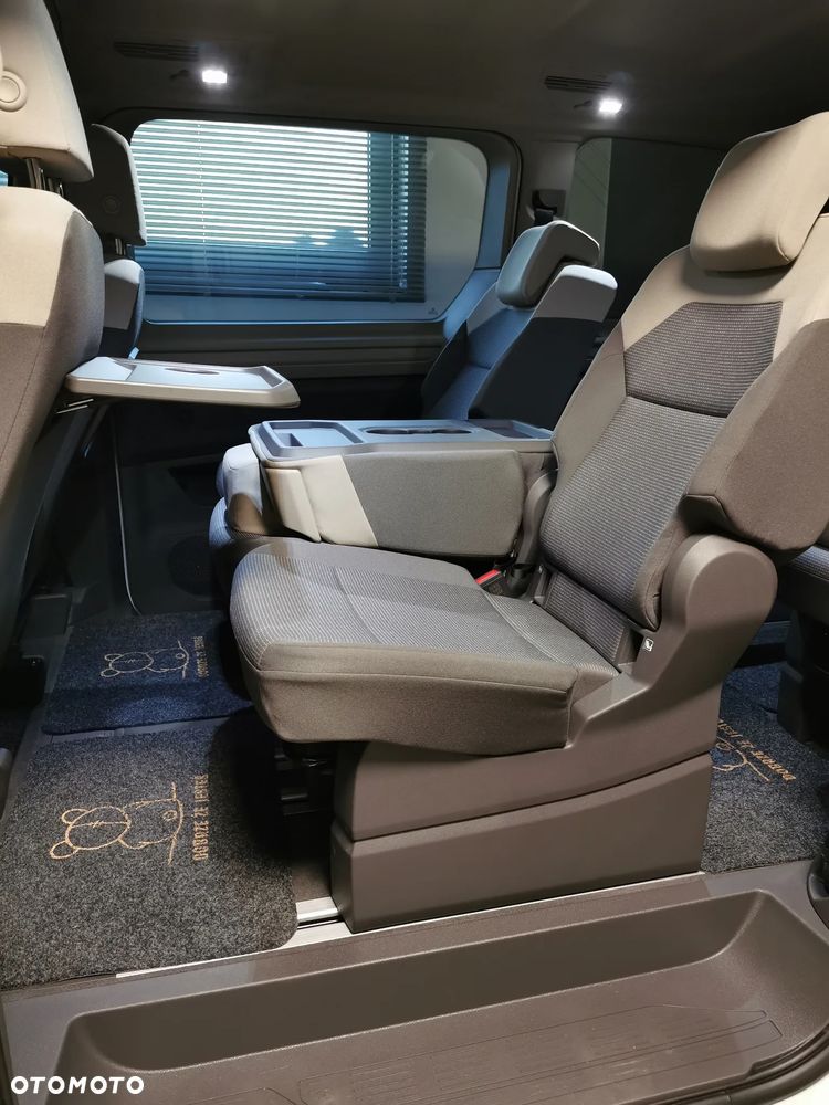 Volkswagen Multivan 2.0 TDI L2 Family DSG - 10