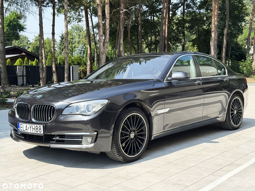 BMW Seria 7 740d xDrive Edition Exclusive - 2