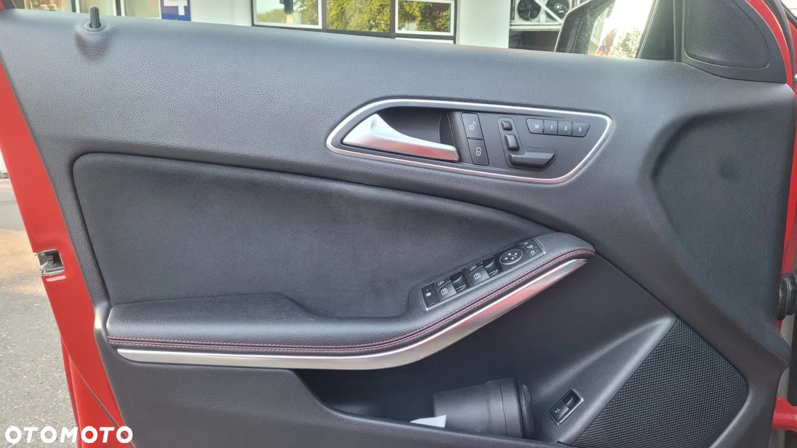 Mercedes-Benz GLA 250 4-Matic - 13