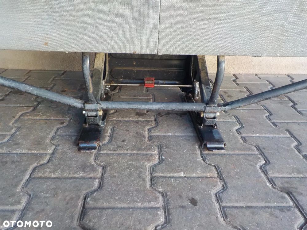 VW T4 FOTEL POTRÓJNY KANAPA ŁAWKA TYŁ TYLNA - 4