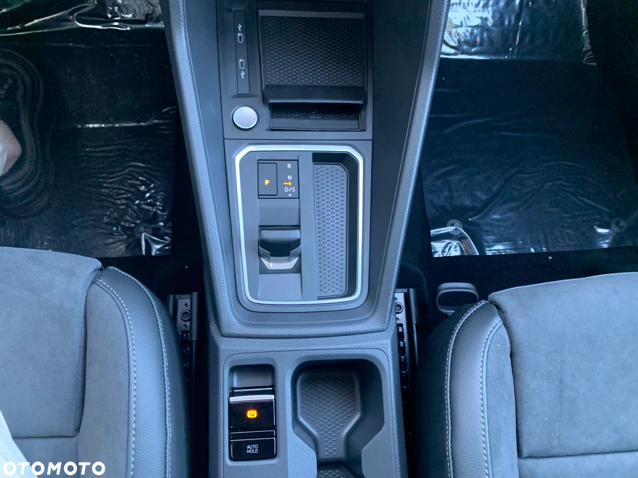 Volkswagen Caddy 2.0 TDI Style DSG - 24