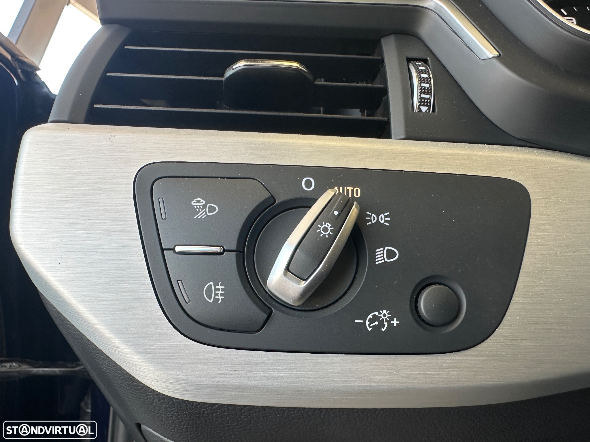 Audi A4 40 TDI quattro S line S tronic - 14