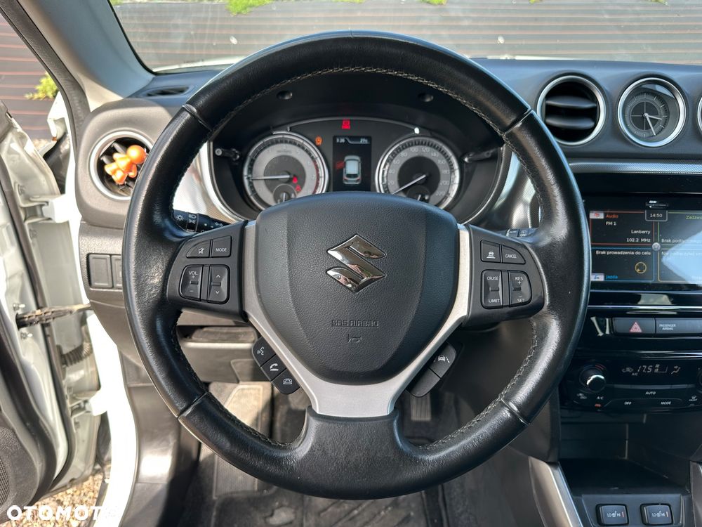 Suzuki Vitara - 24