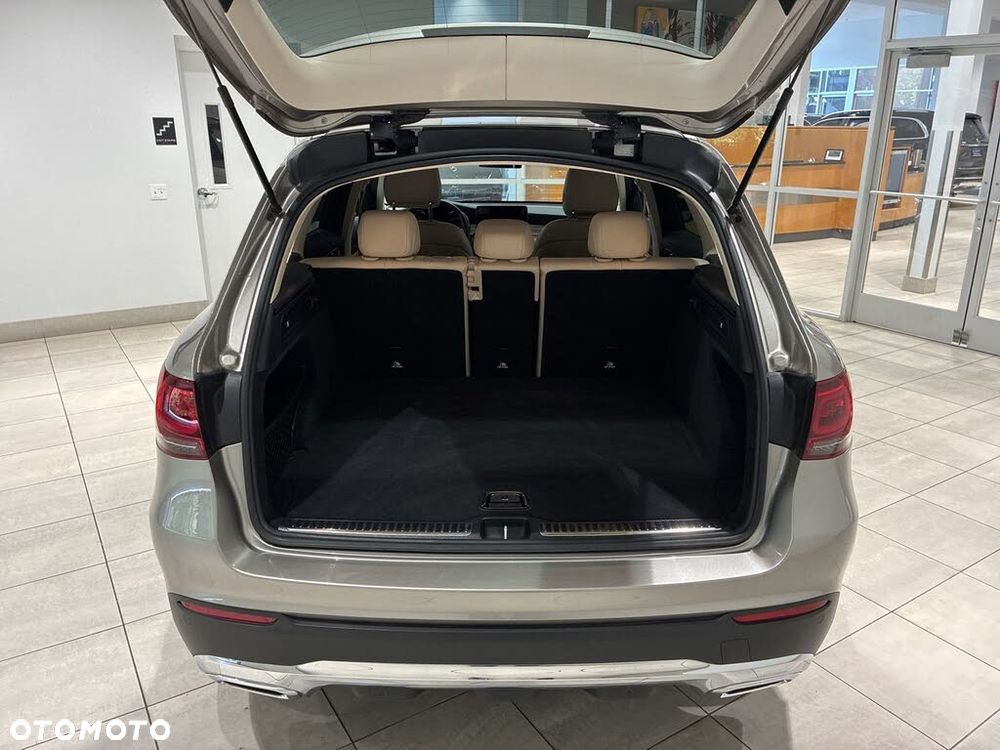 Mercedes-Benz GLC 300 d 4Matic 9G-TRONIC - 11