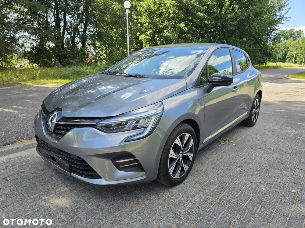 Renault Clio - 1