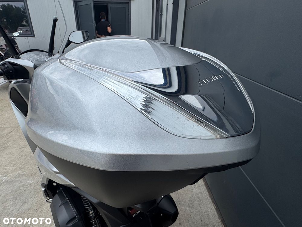 Honda SH - 32
