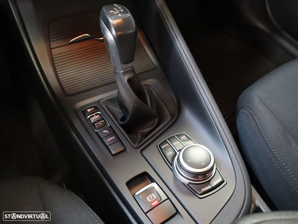 BMW X1 25 e xDrive - 22