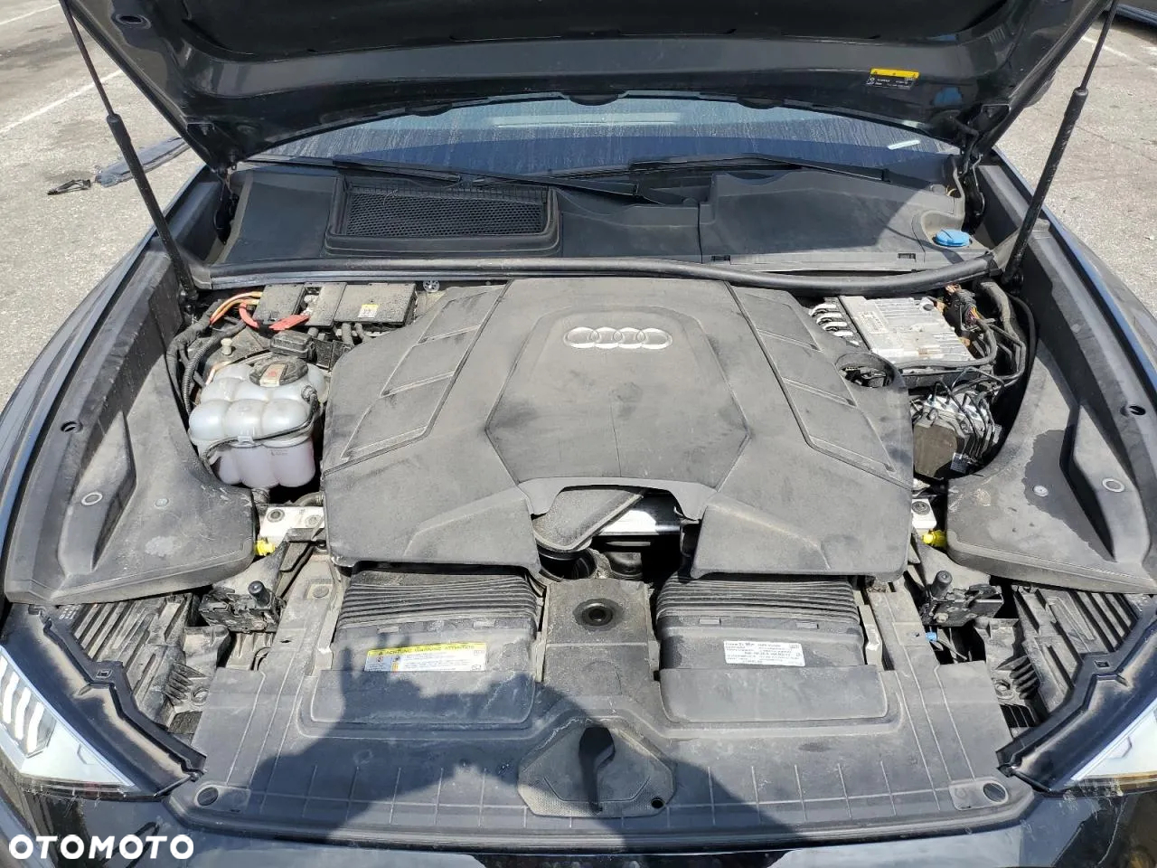 Audi Q8 55 TFSI quattro tiptronic - 14