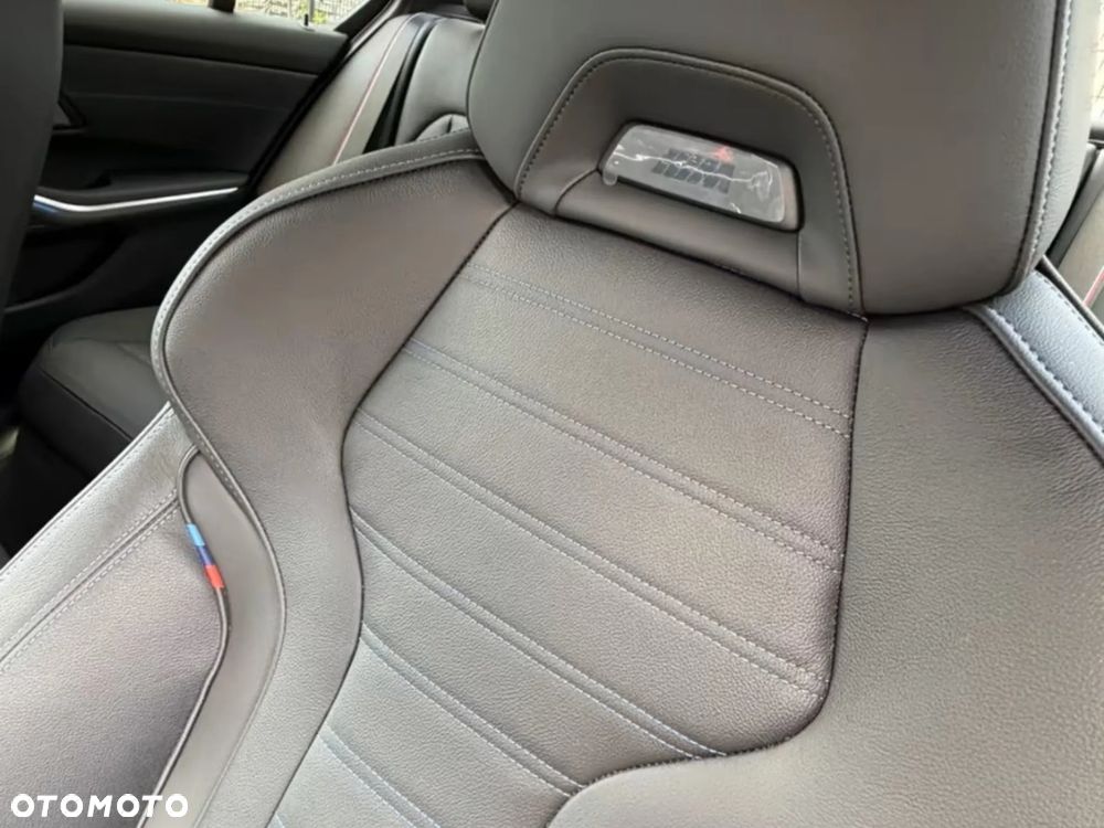 BMW Seria 3 M340i xDrive mHEV sport - 17