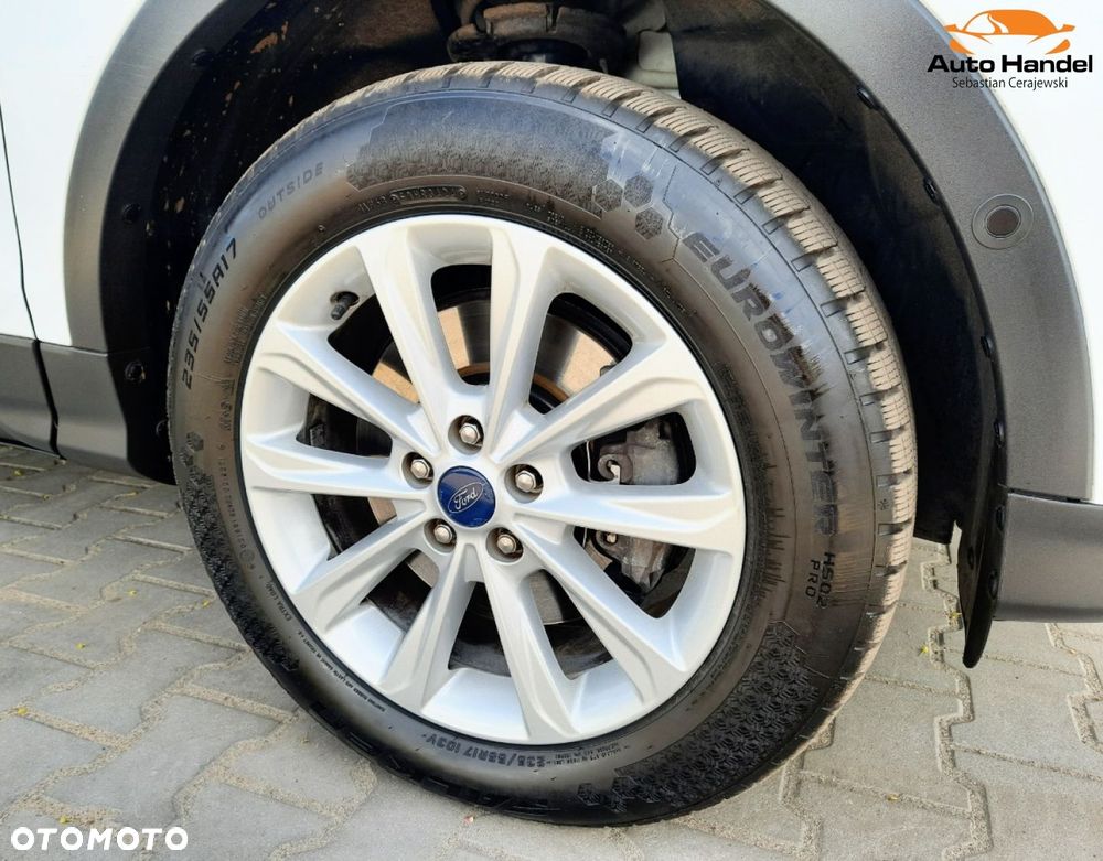 Ford Kuga 1.5 EcoBoost 4x4 Titanium - 39