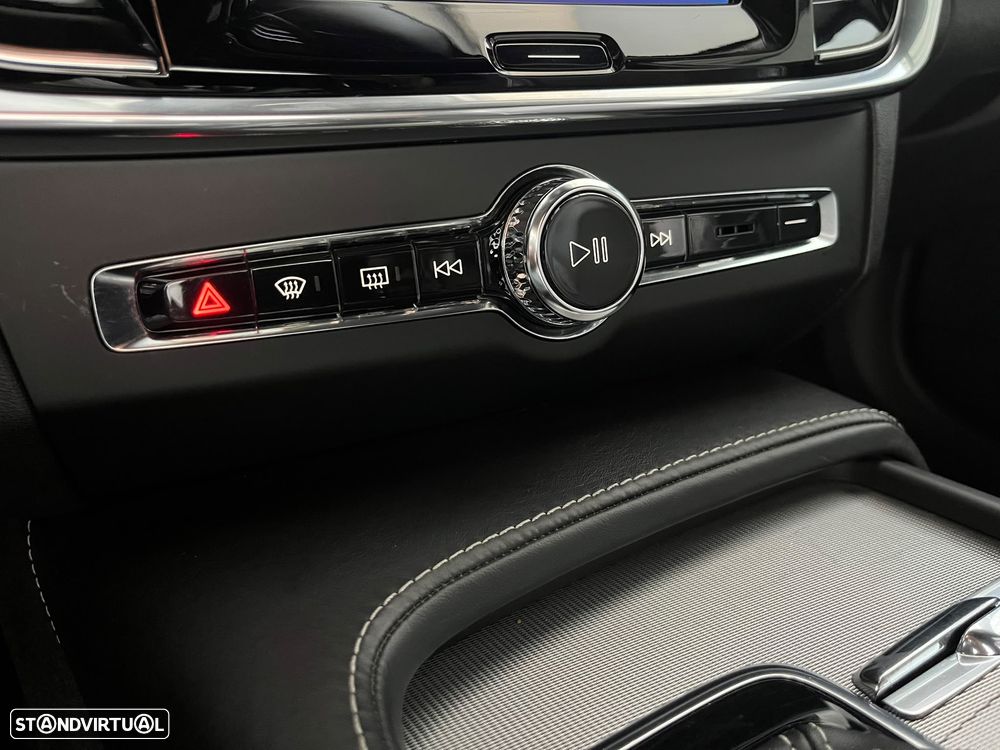 Volvo V90 D4 Geartronic R Design - 21