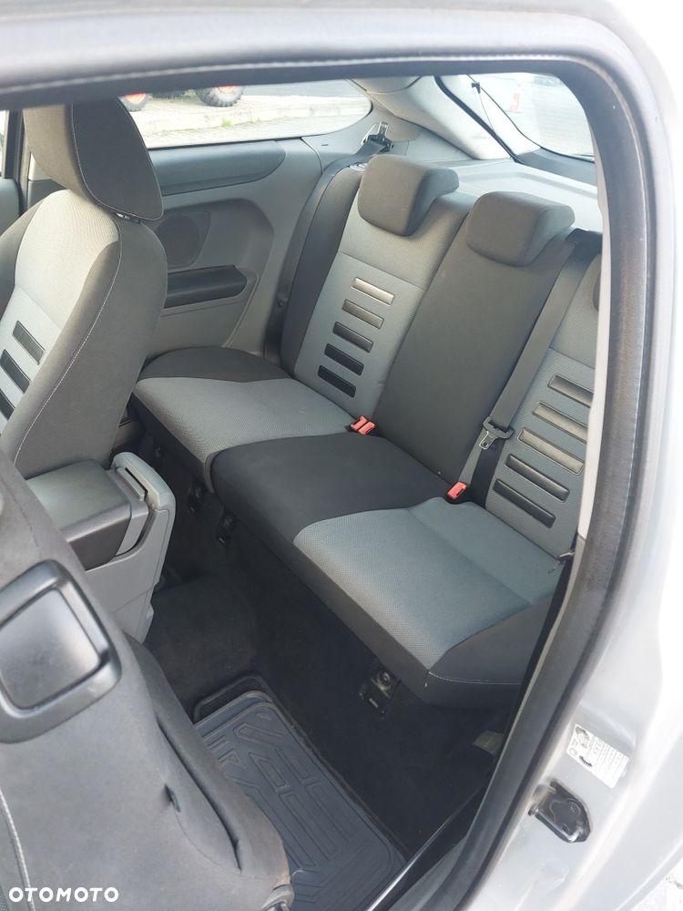 Ford Focus - 12