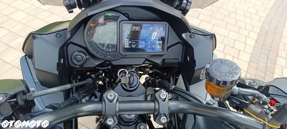 Kawasaki Versys 650 - 12