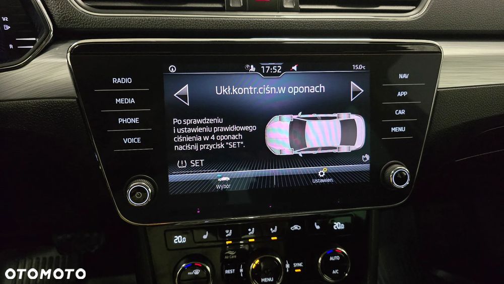 Skoda Superb 2.0 TDI SCR Style DSG - 20