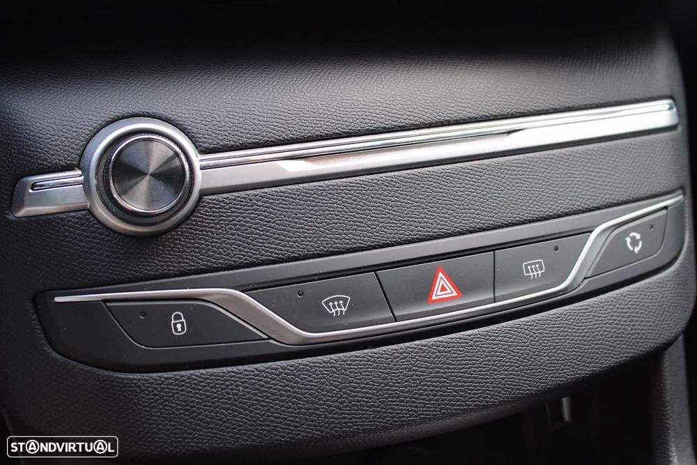 Peugeot 308 PureTech 130 GPF Stop & Start Style - 18