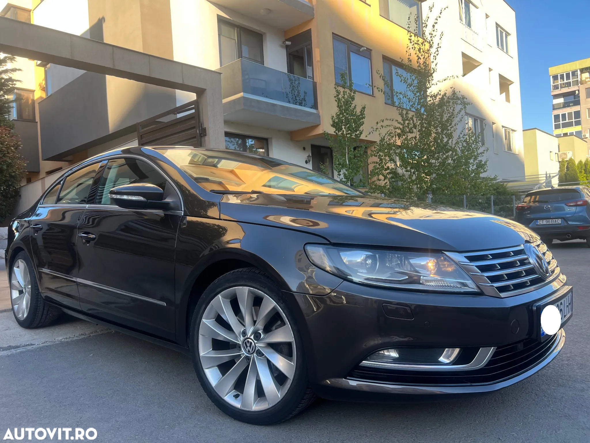 Volkswagen Passat CC - 11