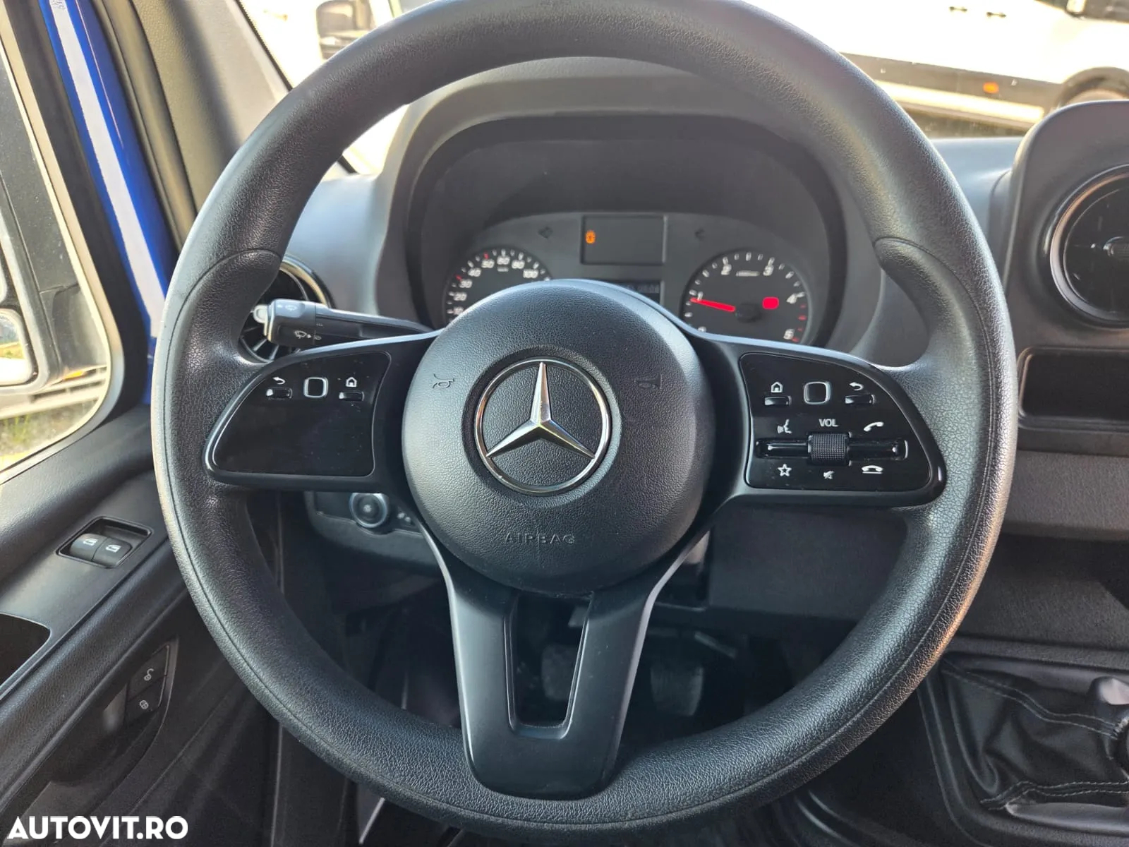 Mercedes-Benz New Sprinter L3H2 - 25