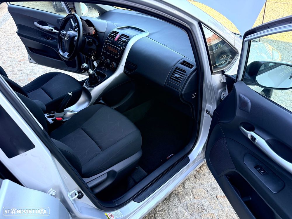Toyota Auris 1.4 D-4D ACtive+AC - 52