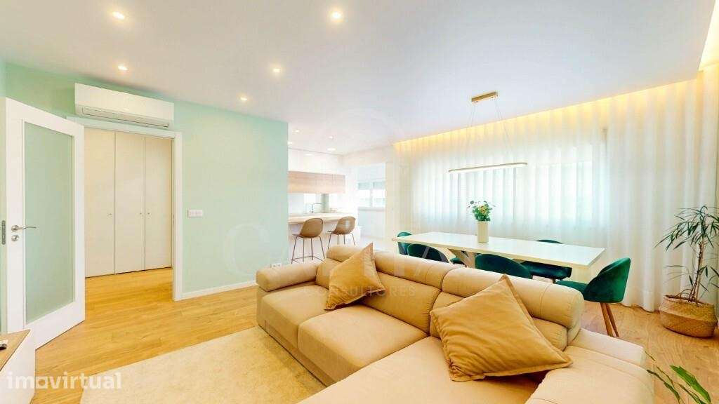 Apartamento T3 para arrendamento em São Domingos de Benfica - Grande imagem: 3/32