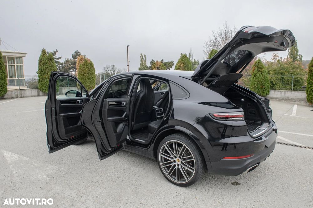 Porsche Cayenne Coupe - 39