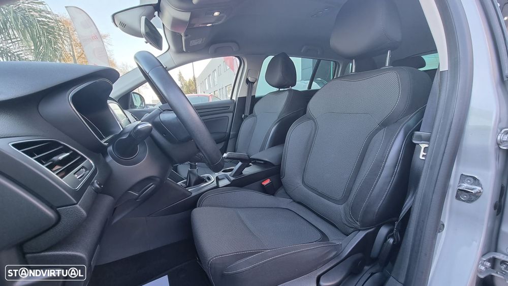 Renault Mégane Sport Tourer - 34