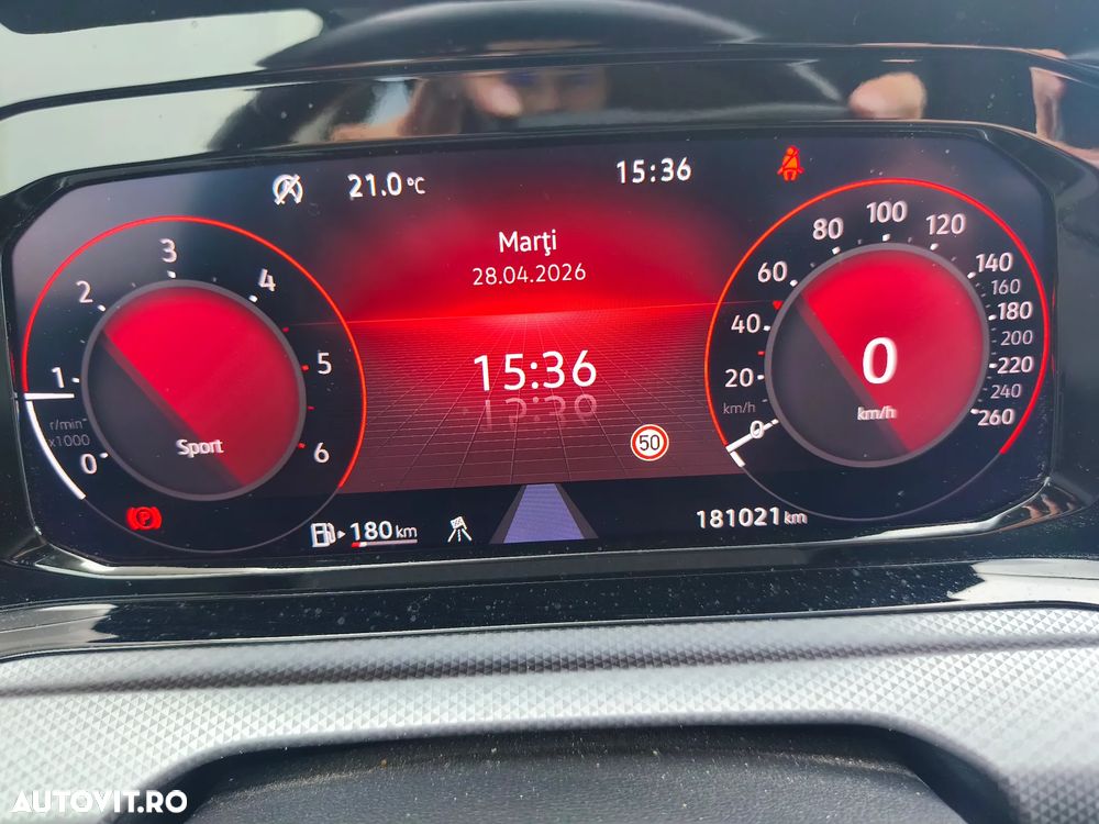 Volkswagen Golf 2.0 TDI 116CP Life - 4