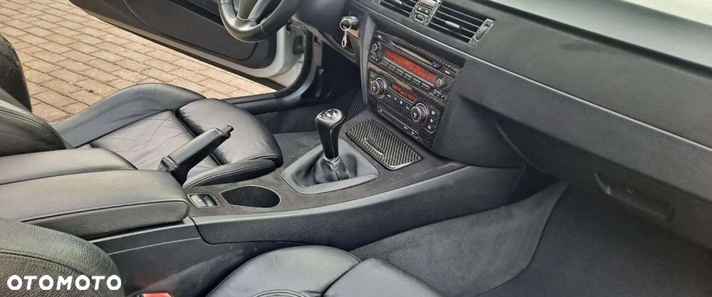 BMW Seria 3 - 26