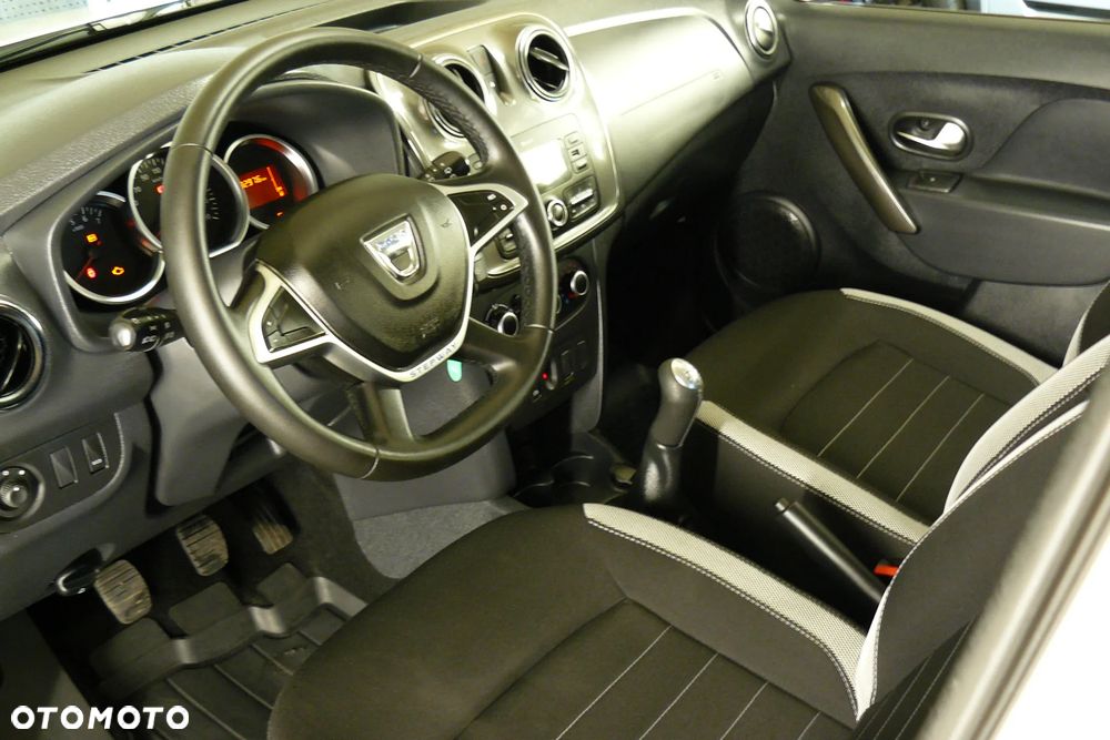 Dacia Sandero Stepway 0.9 TCe Laureate S&S - 4
