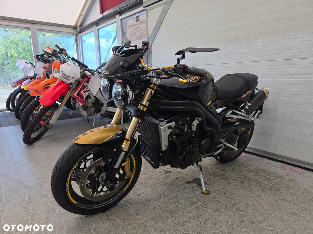 Triumph Speed Triple - 16