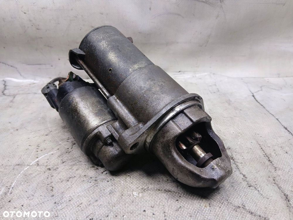 Rozrusznik 3610025020 Kia Carens Iii 2.0 - 2