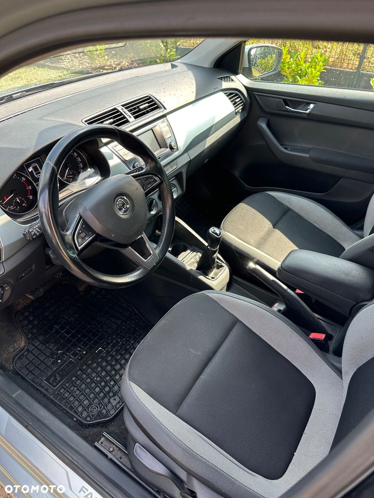 Skoda Fabia 1.2 TSI Ambition - 10
