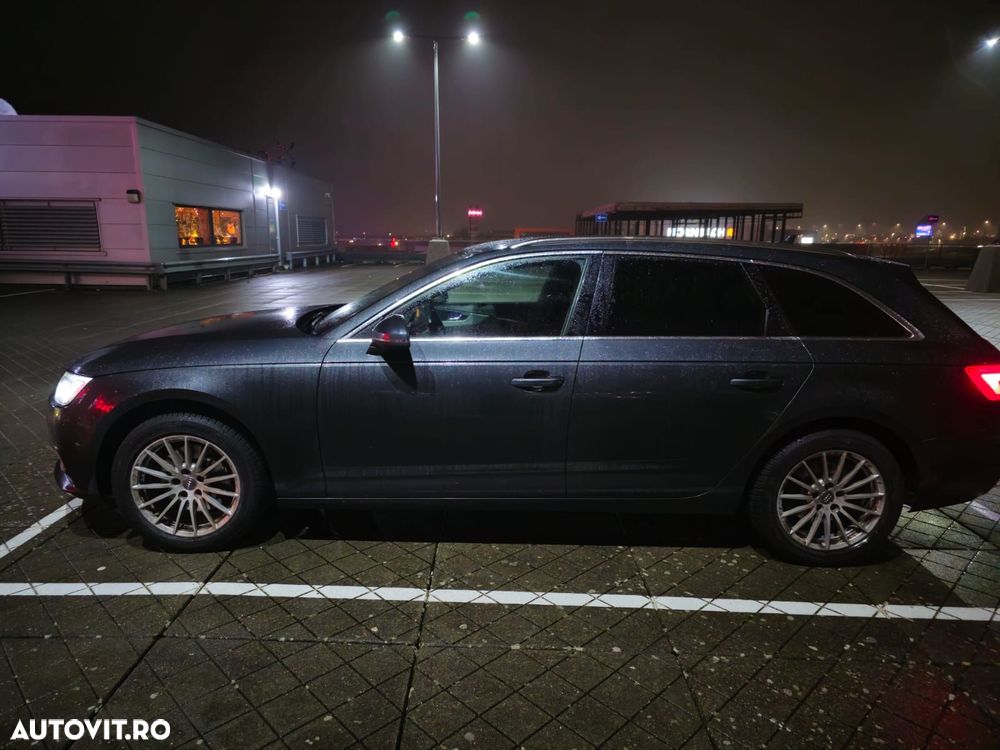 Audi A4 Avant 2.0 TDI ultra S tronic - 2