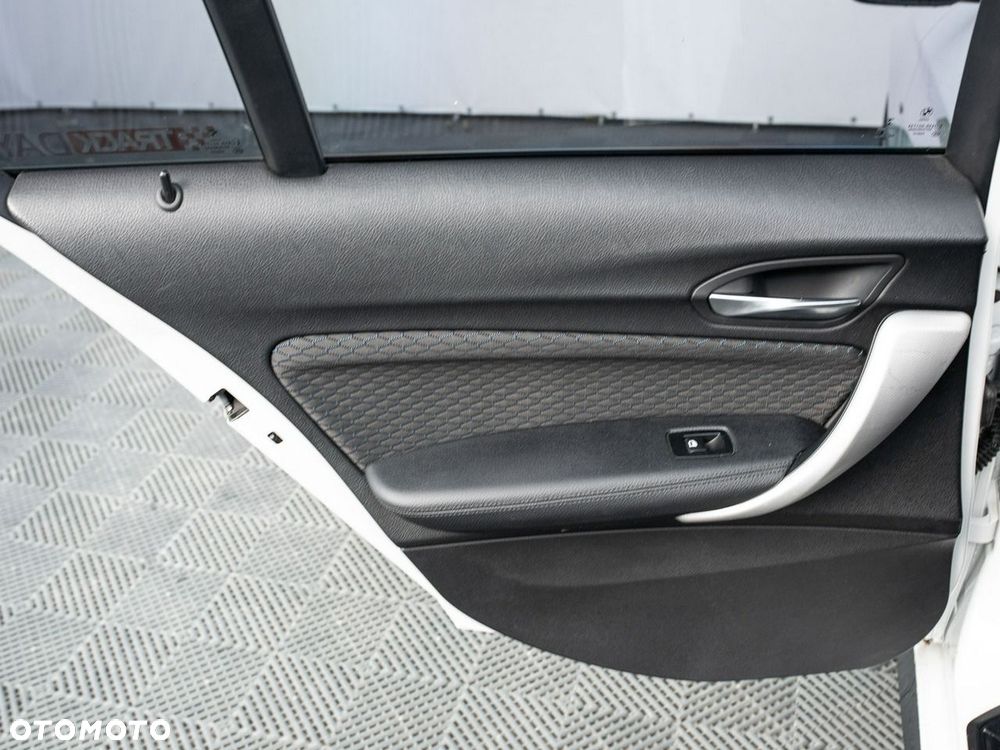 BMW Seria 1 M135i xDrive - 24