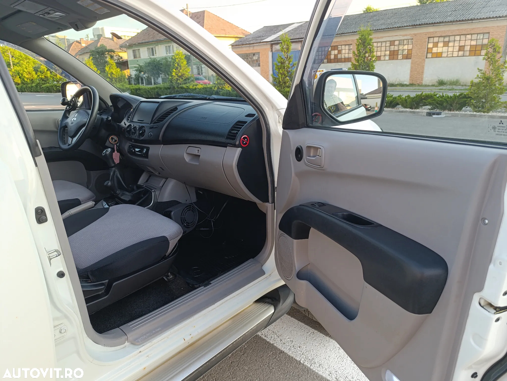 Mitsubishi L200 Pick Up 4x4 DPF Double Cab - 10