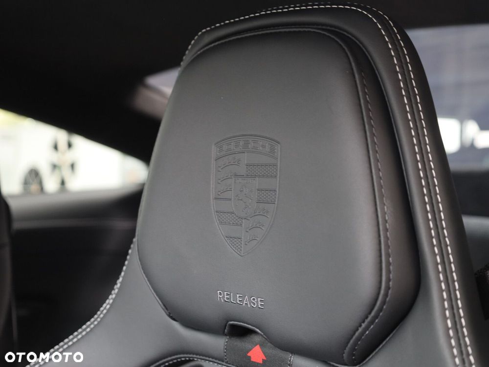 Porsche 911 - 36