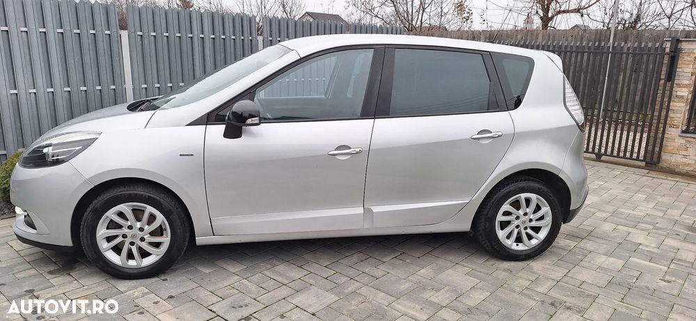 Renault Scenic - 13