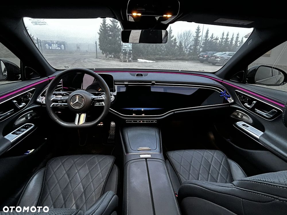 Mercedes-Benz Klasa E 220 d mHEV 4-Matic AMG 9G-Tronic - 13