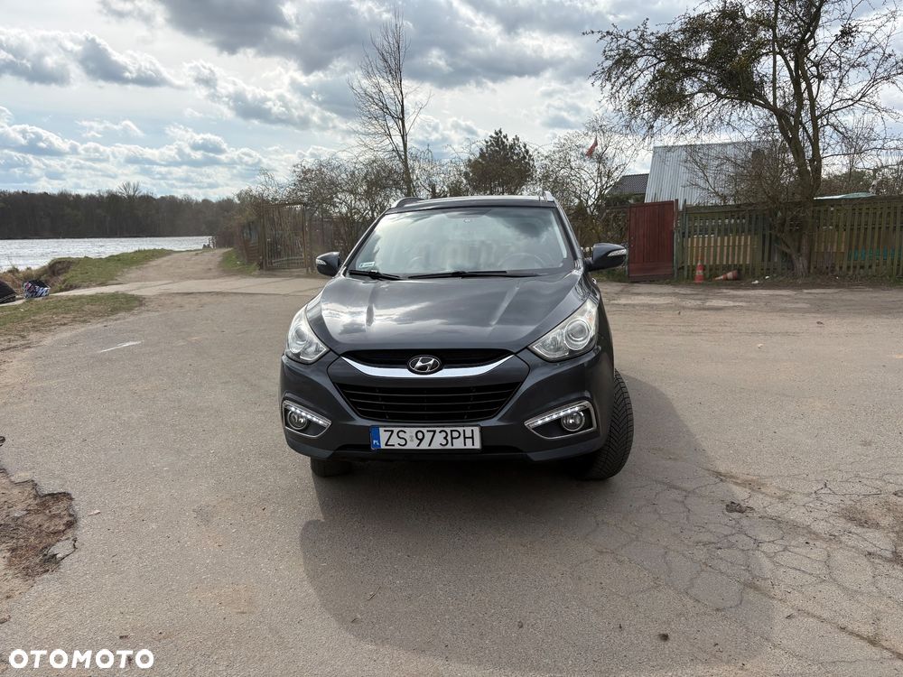 Hyundai ix35 2.0 CRDi 4WD Automatik Premium - 2