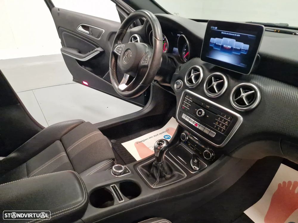 Mercedes-Benz A 180 d Urban - 42