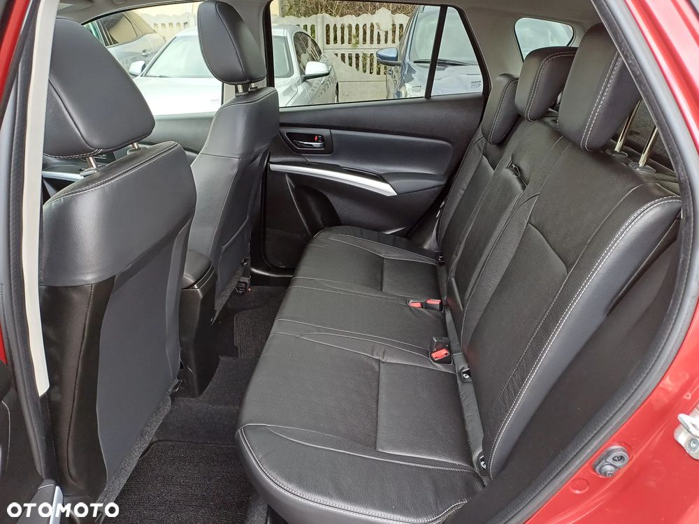 Suzuki SX4 S-Cross 1.4 T Premium 4WD - 17