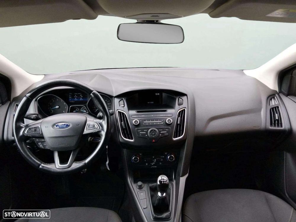 Ford Focus SW 1.0 EcoBoost Business - 10