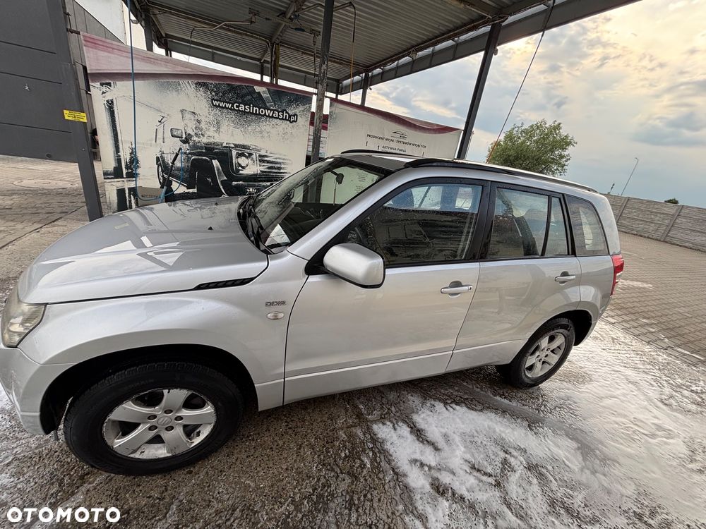 Suzuki Grand Vitara 1.9 DDiS - 11