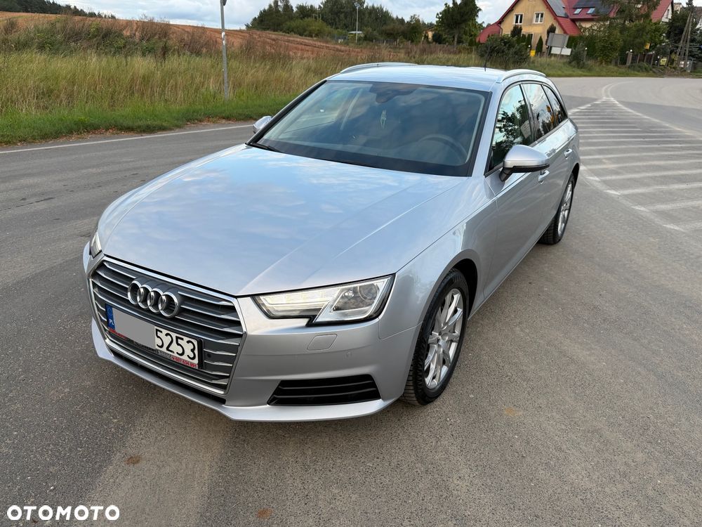 Audi A4 Avant 2.0 TDI S tronic - 36