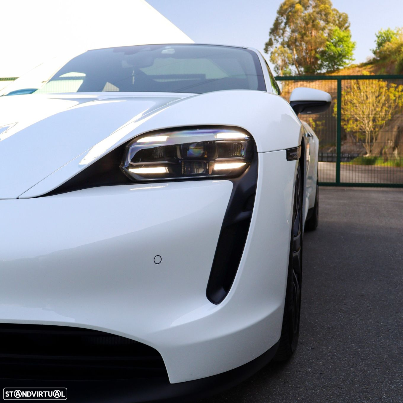 Porsche Taycan Standard - 5