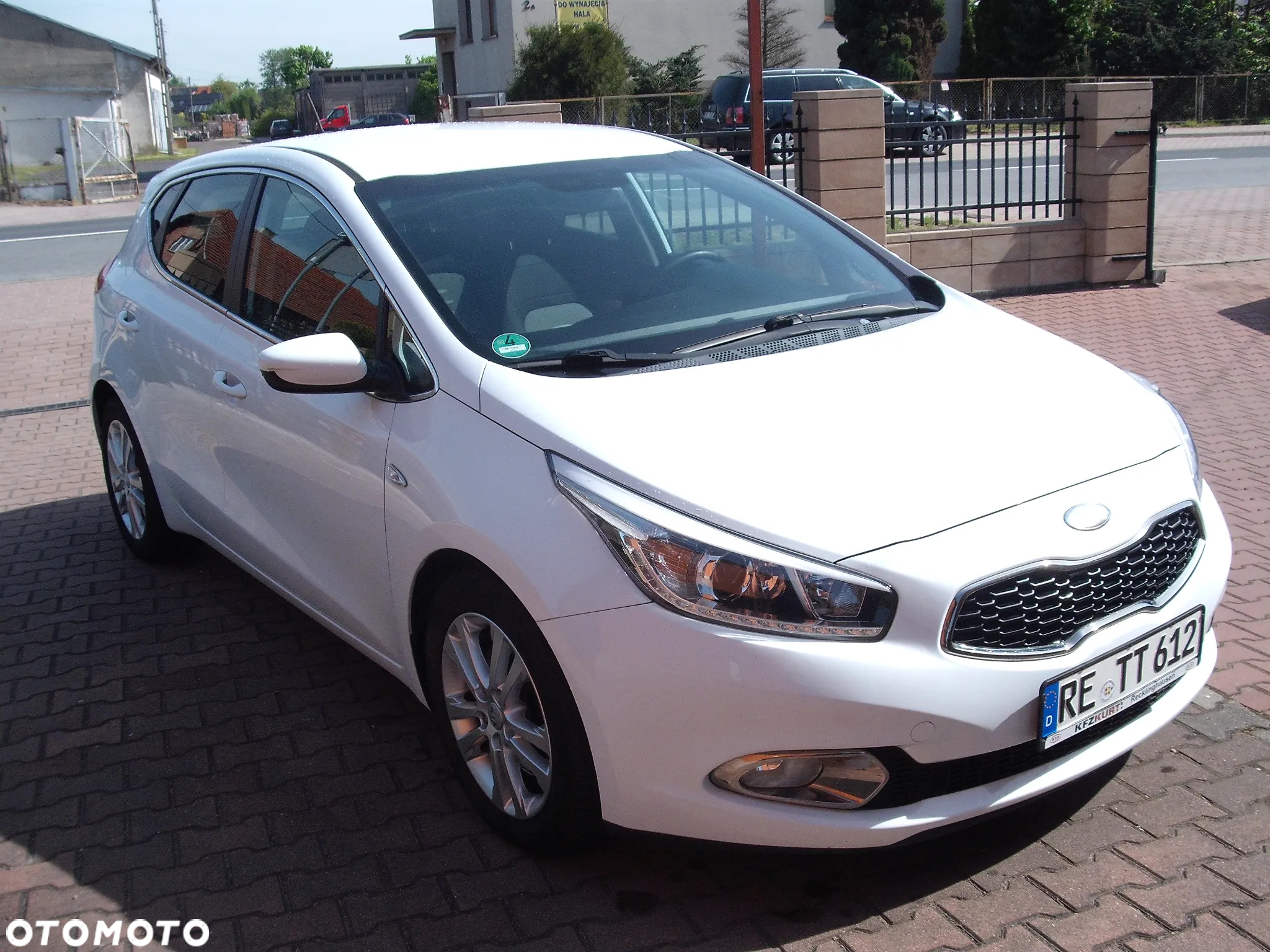 Kia Ceed - 3