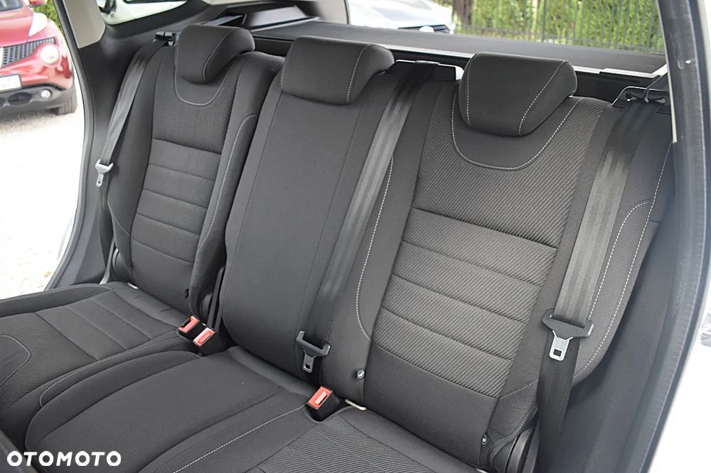 Ford Kuga 2.0 TDCi 2x4 SYNC - 20